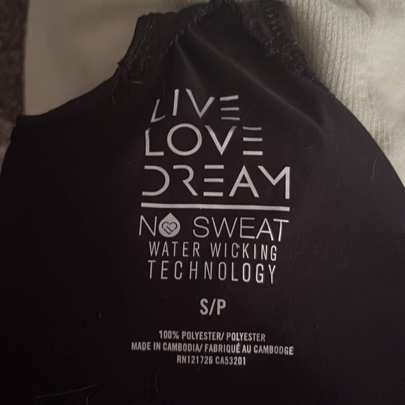 NEVER WORN sweat resistant warm up tank top - Picture 3 of 3